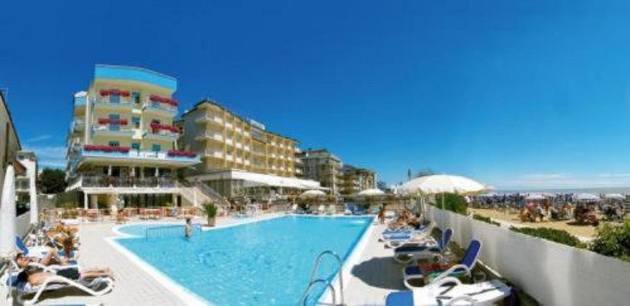 Hotel Condor Лидо-ди-Езоло Экстерьер фото